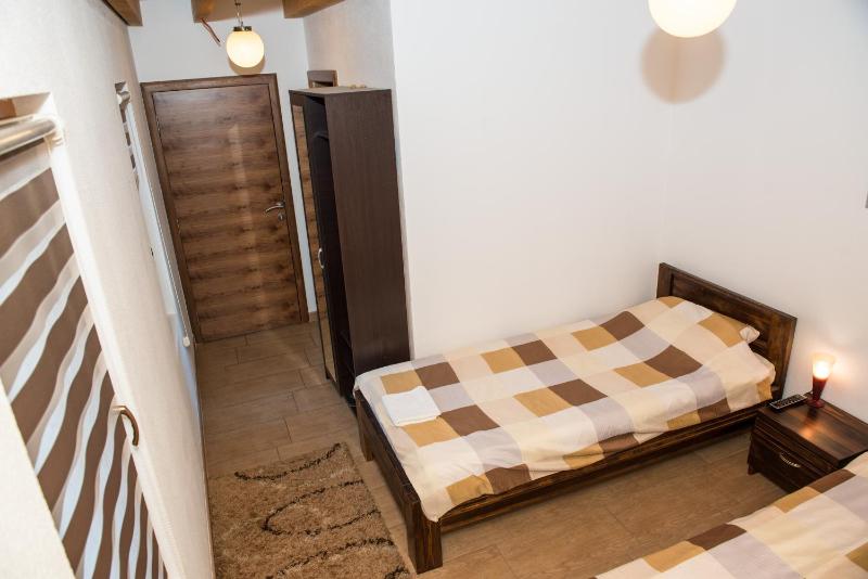 Small Double Room image 4