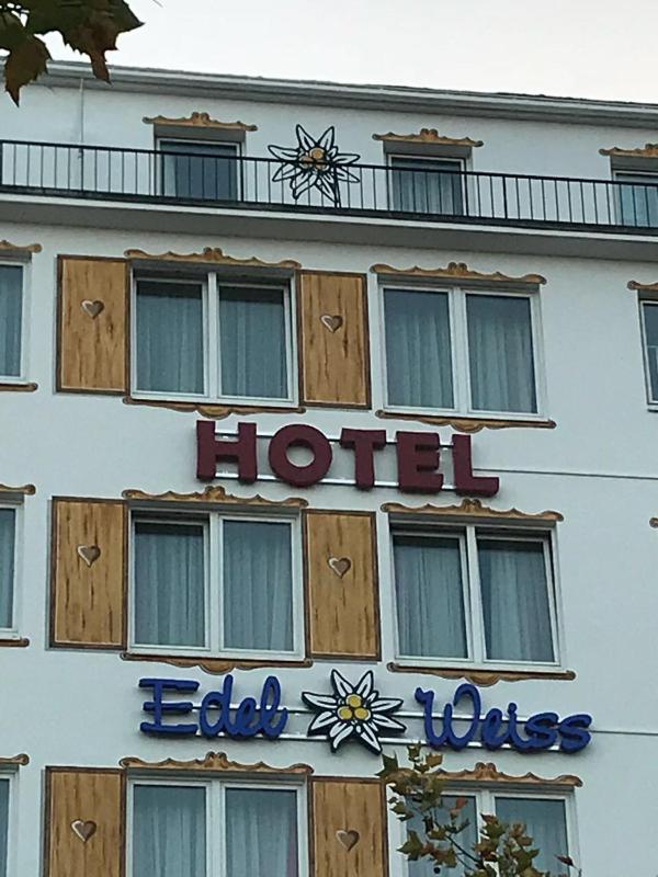 Hotel Edel Weiss - image 19