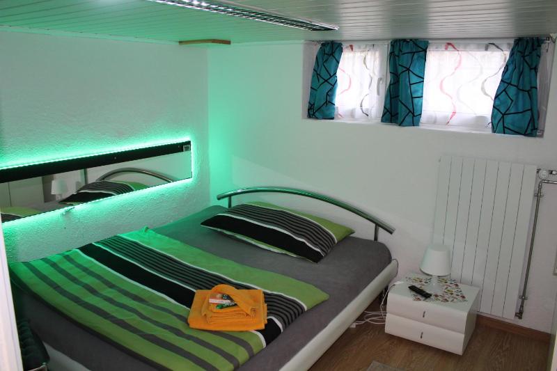 Double Room 4 image 3