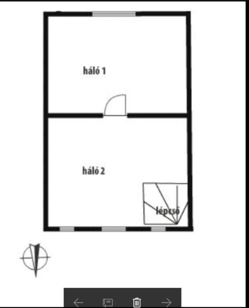 Two-Bedroom House with sofa bed image 3