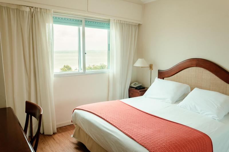 Hotel Sunset Beach - image 20
