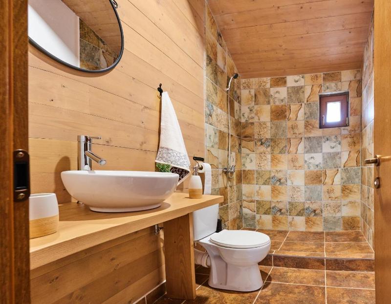 Green Resort Bran - image 15