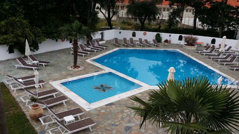 Alfa Hotel - image 40