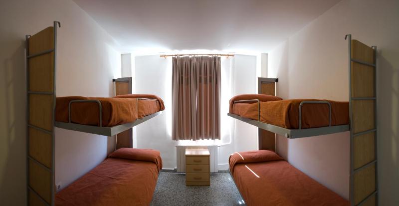 Quadruple Room image 2