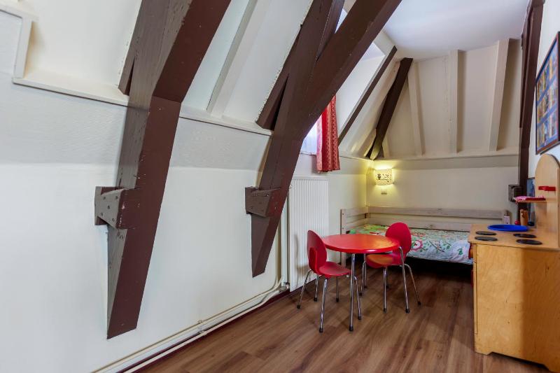 Apartment image 3