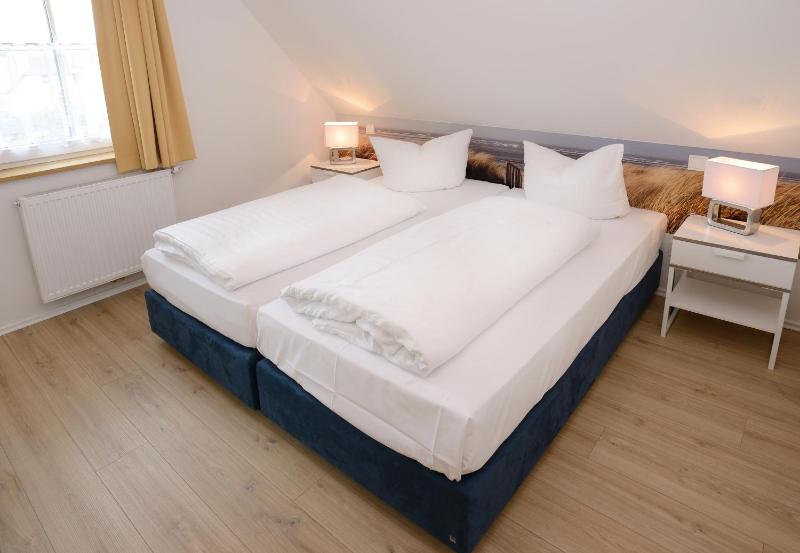 Two-Bedroom Apartment image 4
