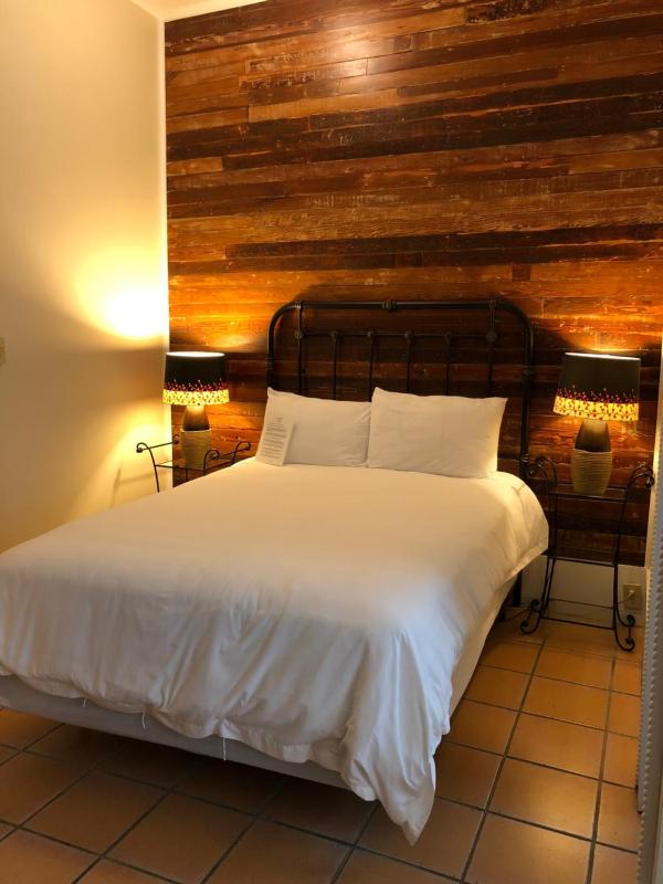 L'Habitation Guesthouse- Adult Exclusive - image 17