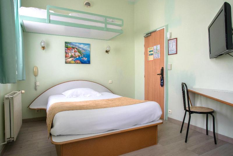Triple Room image 3