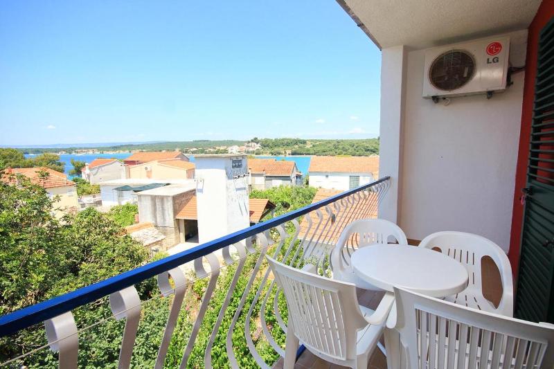 Two-Bedroom Apartment with Balcony and Sea View image 2