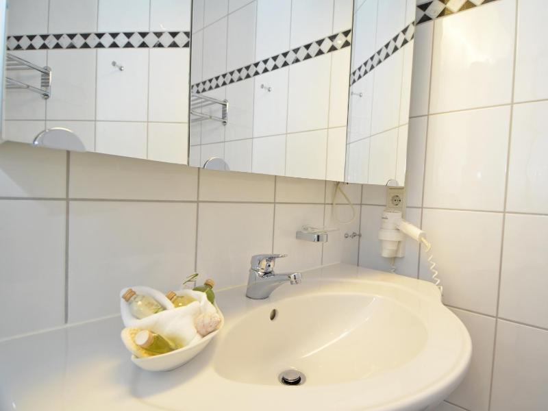 Villa Fernsicht - Apt. 02 - image 11