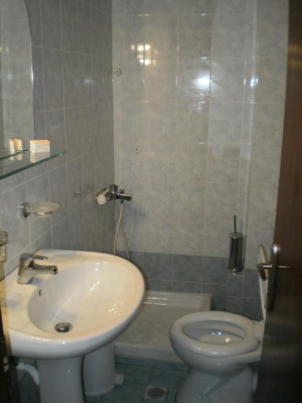 Double or Twin Room image 2