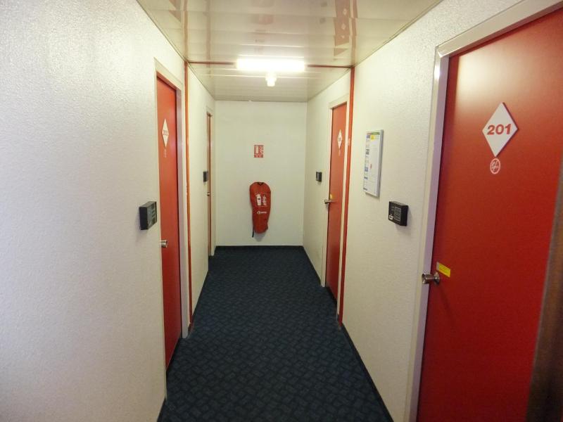 Double Room image 3