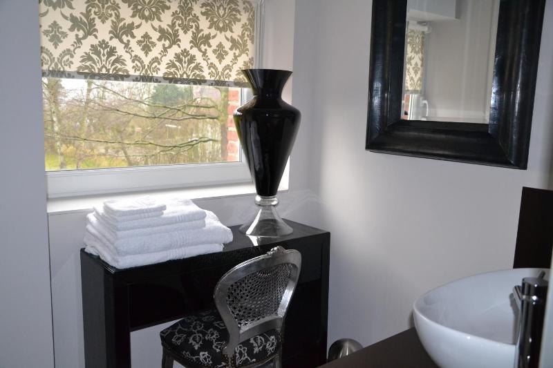 Superior Double Room image 3