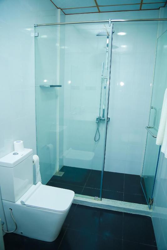 Funky Hotel - image 14