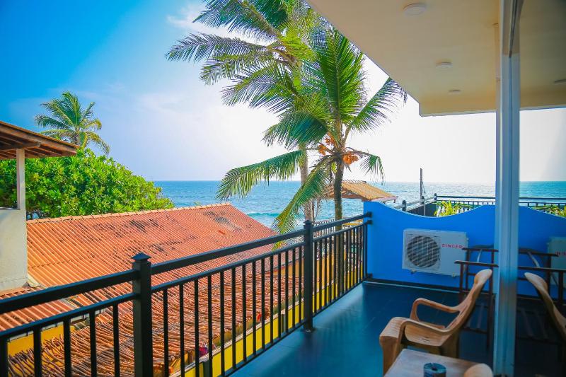 Funky Hotel - image 9