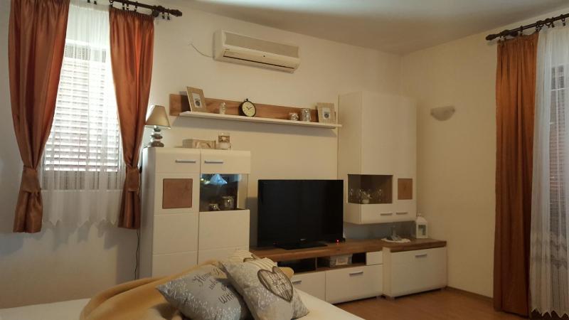 One-Bedroom Apartment with Sea View and Terrace image 2