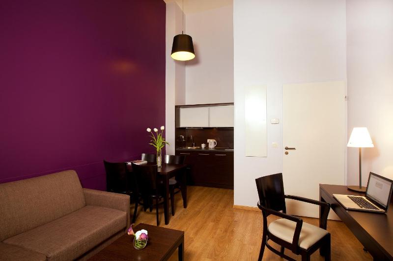 Residhome Grenoble Caserne De Bonne - image 6