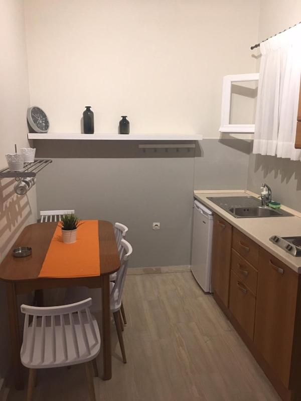 Two-Bedroom Apartment image 4