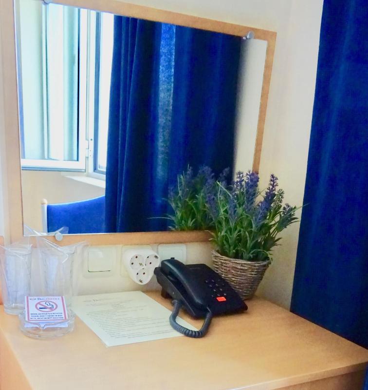 Triple Room image 4
