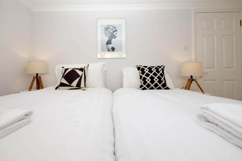 Central Regency Town House - image 36