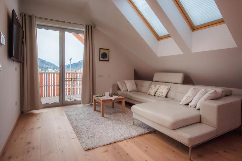 Junior Suite with Balcony image 3
