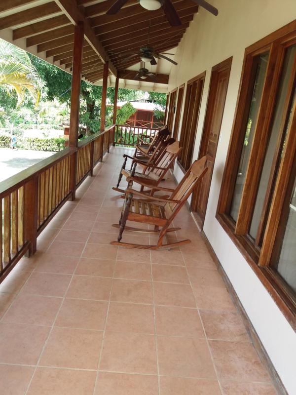 La Perla - image 8
