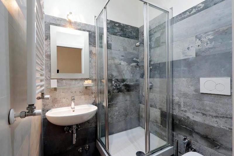 Midnight in Rome Guest House - image 4