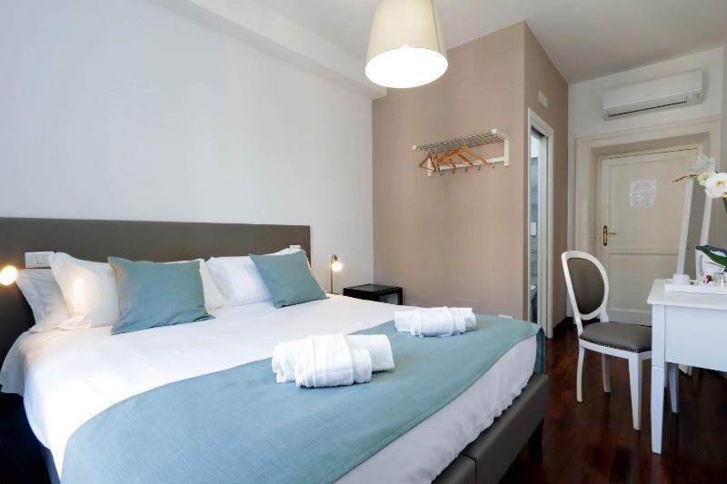 Midnight in Rome Guest House - image 5