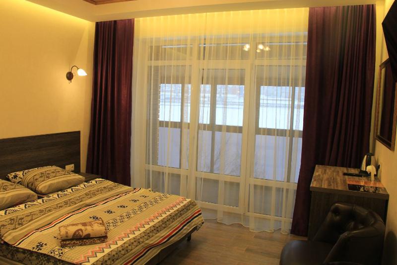 Double Room image 2
