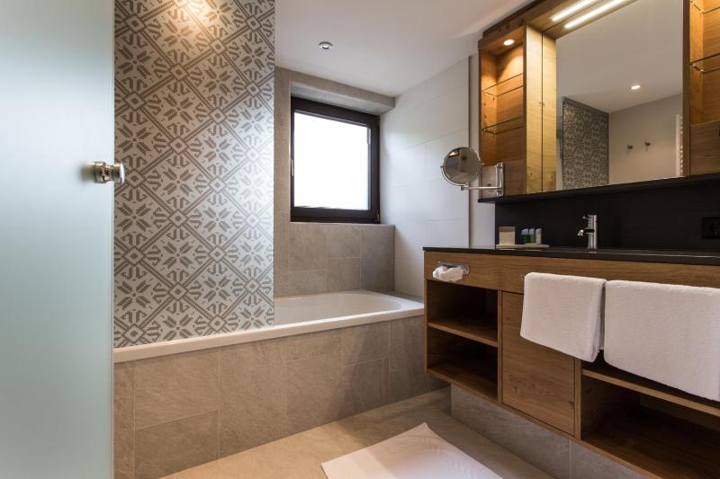 Superior Double Room image 4