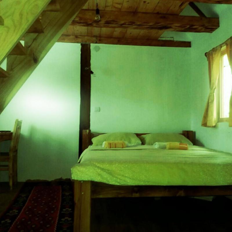 Chalet image 3