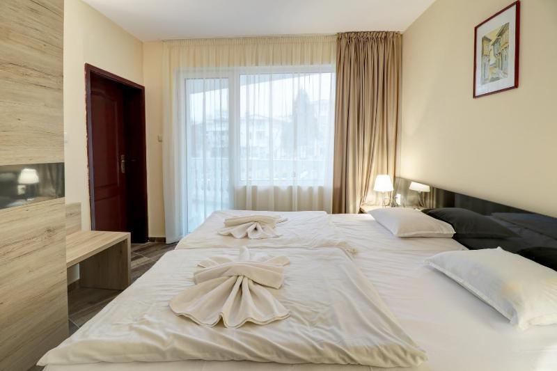 Junior Suite image 2
