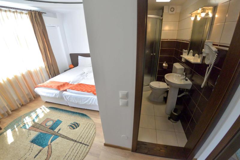 Superior Double or Twin Room image 2