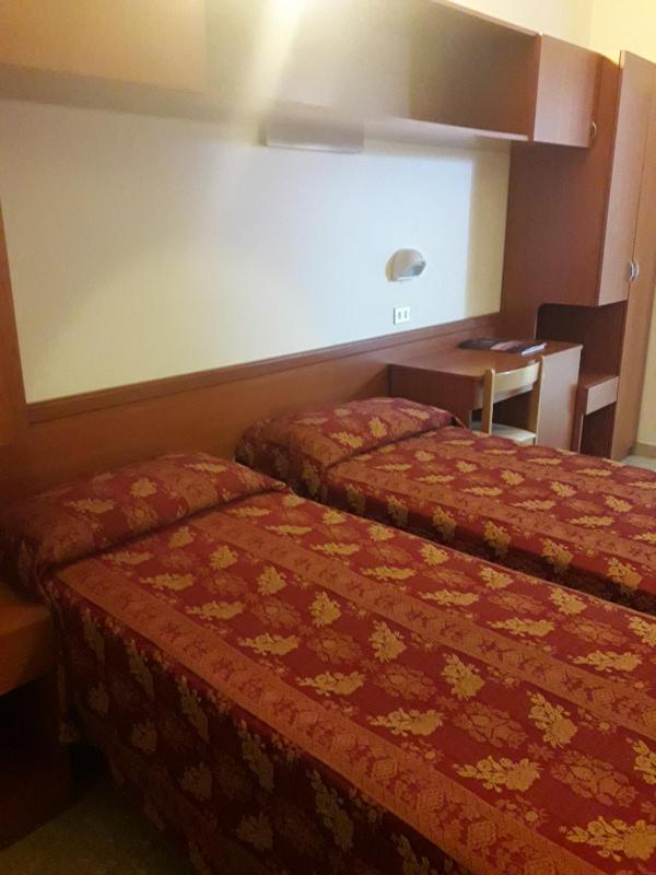 Quadruple Room image 2
