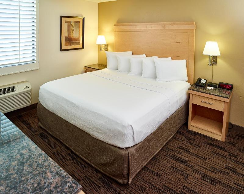Economy King Room - Non-Smoking image 2