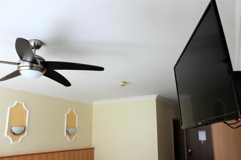 Double Room image 2
