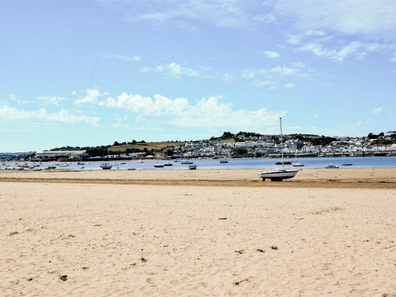 Holiday Home image 1