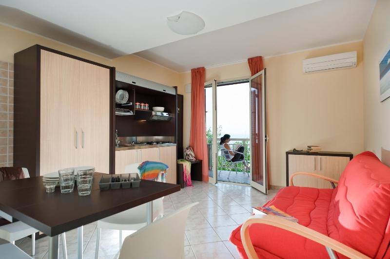 One-Bedroom Apartment with Balcony and Sea View image 2