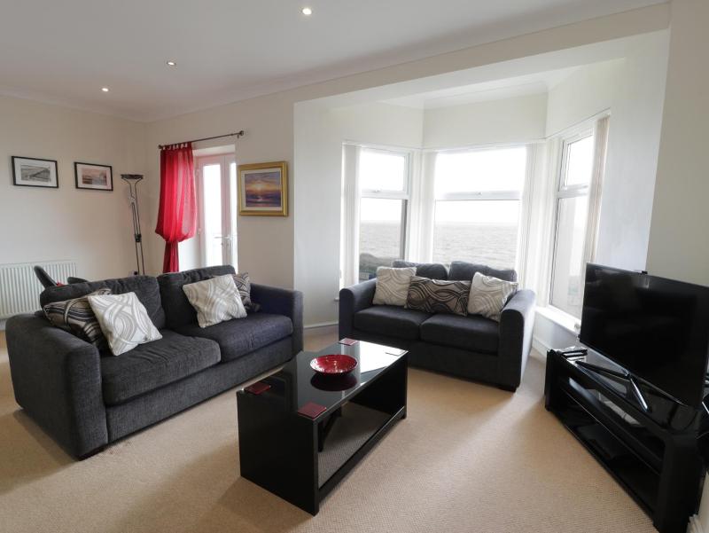 Apartment image 4
