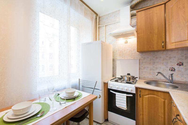 One-Bedroom Apartment image 3