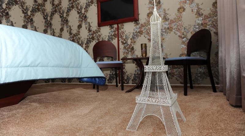 Double Room image 4