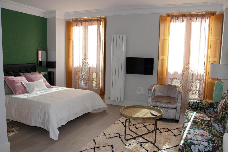 Apartment image 3
