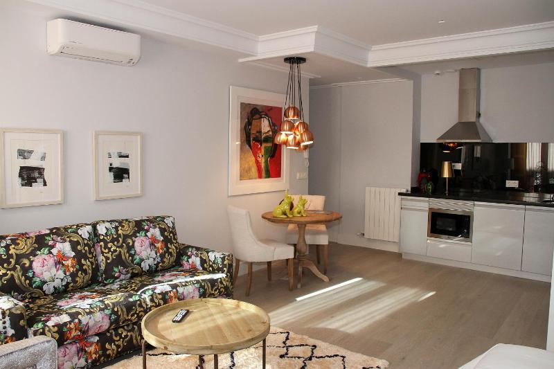 Apartment image 4
