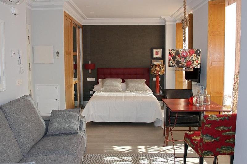 Apartment image 4