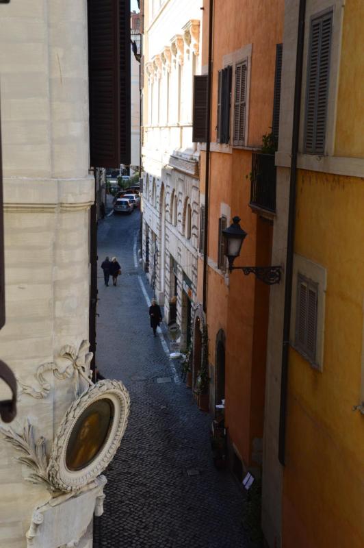  One-Bedroom Apartment - Separate Building - Piazza della Maddalena 2 image 4