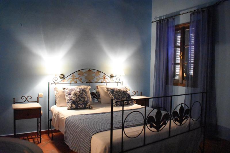 Antifanous Apartments Images