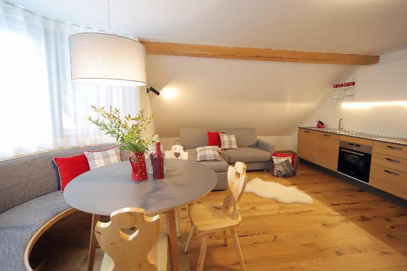 Two-Bedroom Apartment - Attic (6 Adults) image 2