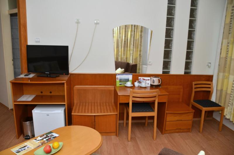 Suite image 3