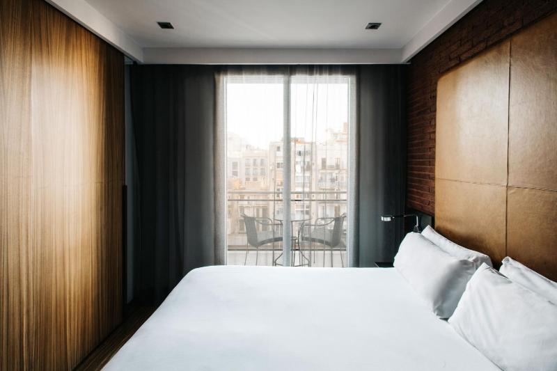 Executive Double or Twin Room image 4