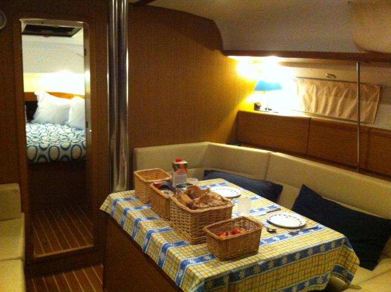 Cabin on Boat (2 Adults) image 2